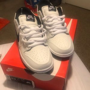 Nike sb sb dunk iw